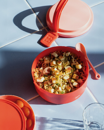 Pote Marmita, com 2 andares disponíveis para armazenar o alimento e matar a fome ✌